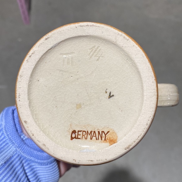 Authentic vintage German beer stein with lid ceramic - Picture 7 of 7